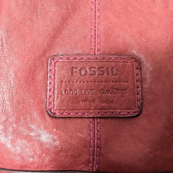 FOSSIL Dark Red Leather Lock Key Crossbody Bag - Picture 2 of 16